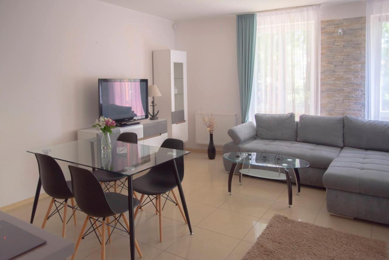 Apartamenty Kornel 波别罗沃 外观 照片