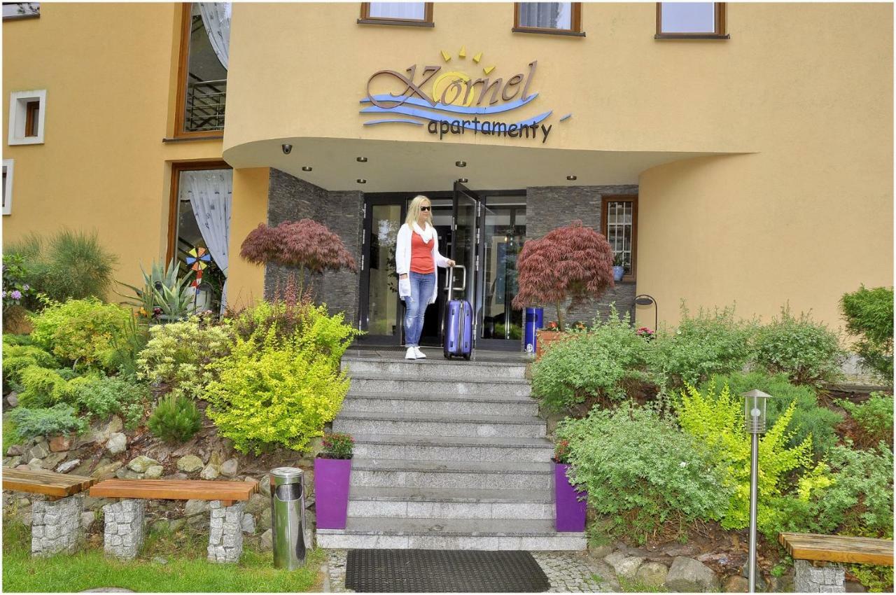 Apartamenty Kornel 波别罗沃 外观 照片
