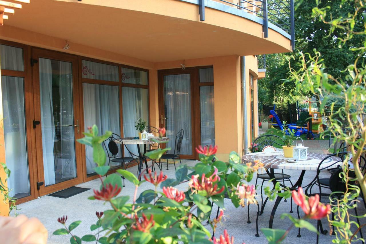 Apartamenty Kornel 波别罗沃 外观 照片